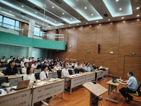 史所举办弘扬科学家精神主题宣讲活动